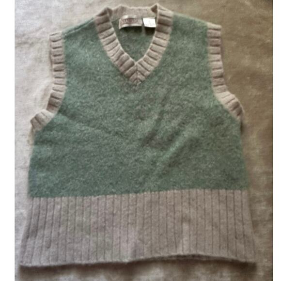 Vintage woman wool vest sage green cream sweater sleeveless v neck Maurices sz s - Picture 2 of 13